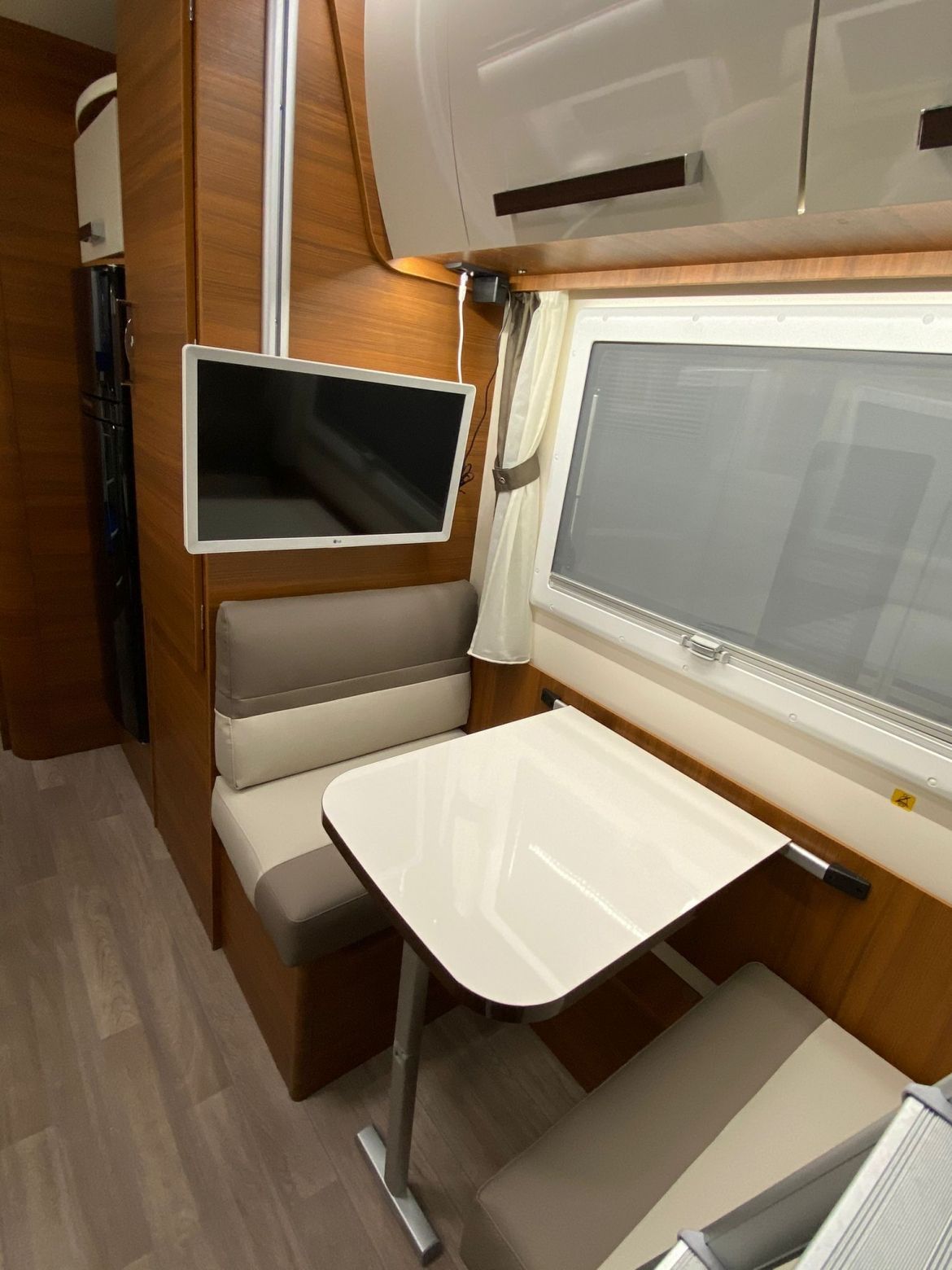 Alquiler-de-autocaravana-badalona.jpg