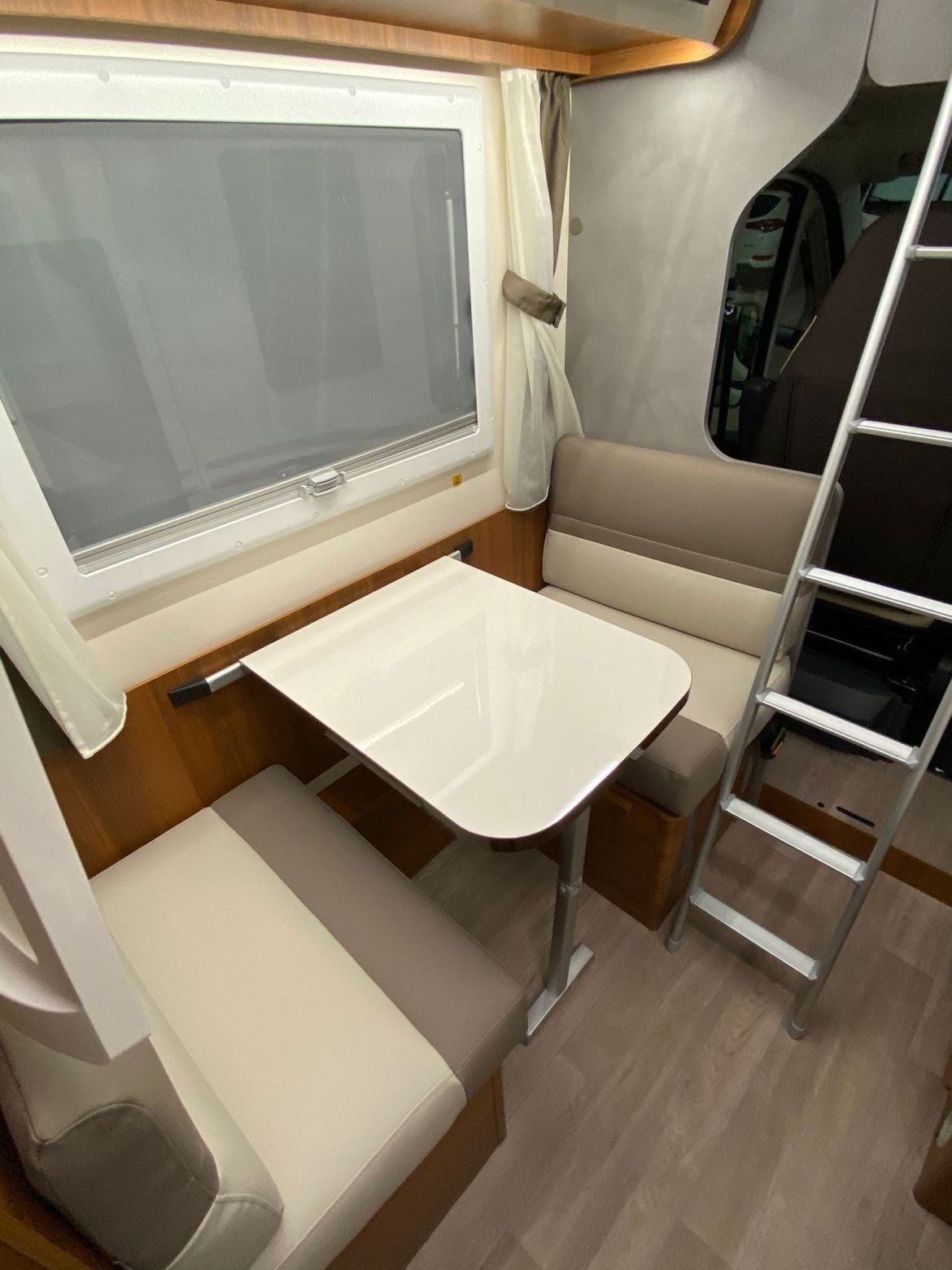 alquiler-de-autocaravanas-3.jpg